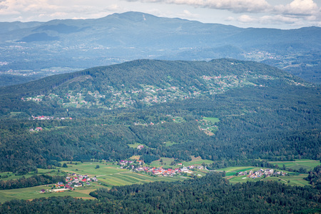 Razgled s Pogorelca, Alenka Peterlin